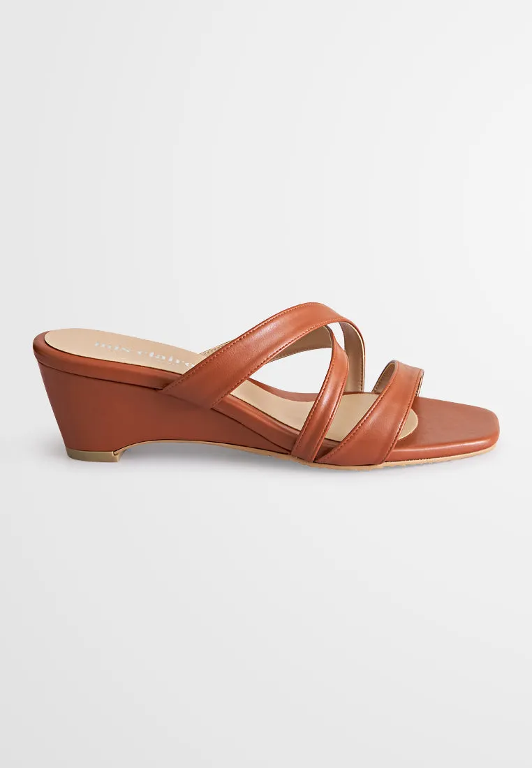 Connor Criss Cross Strappy Sandals - Brown