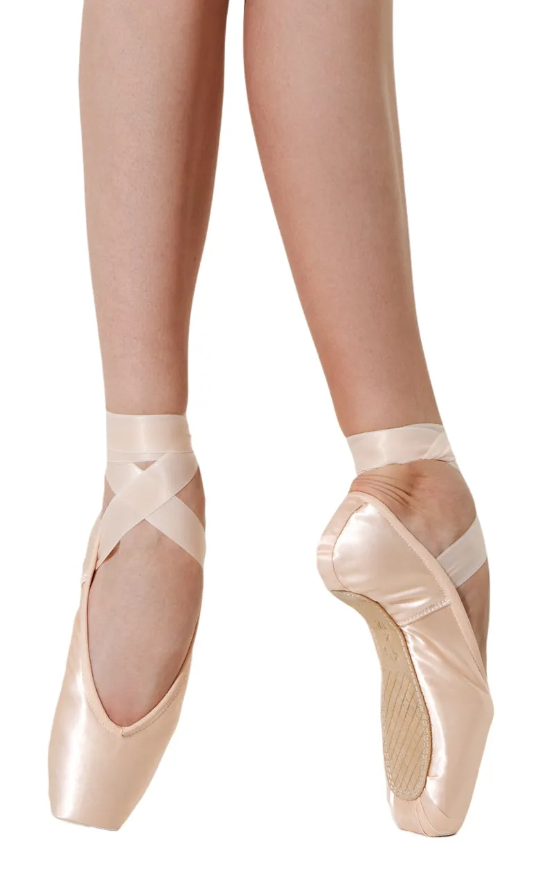 ON SALE Maya I Pointe Shoe - Pink (Medium)