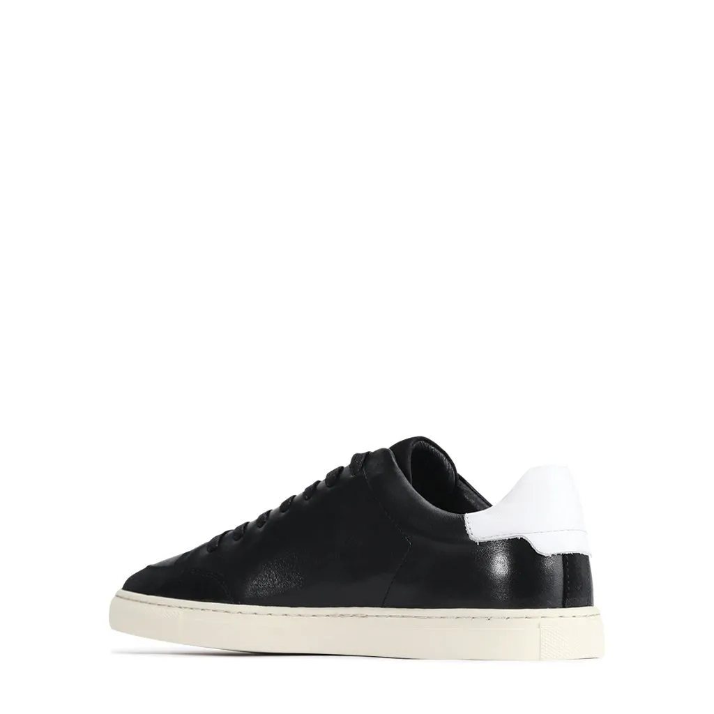 PANELS LOW TOP SNEAKERS LEATHER